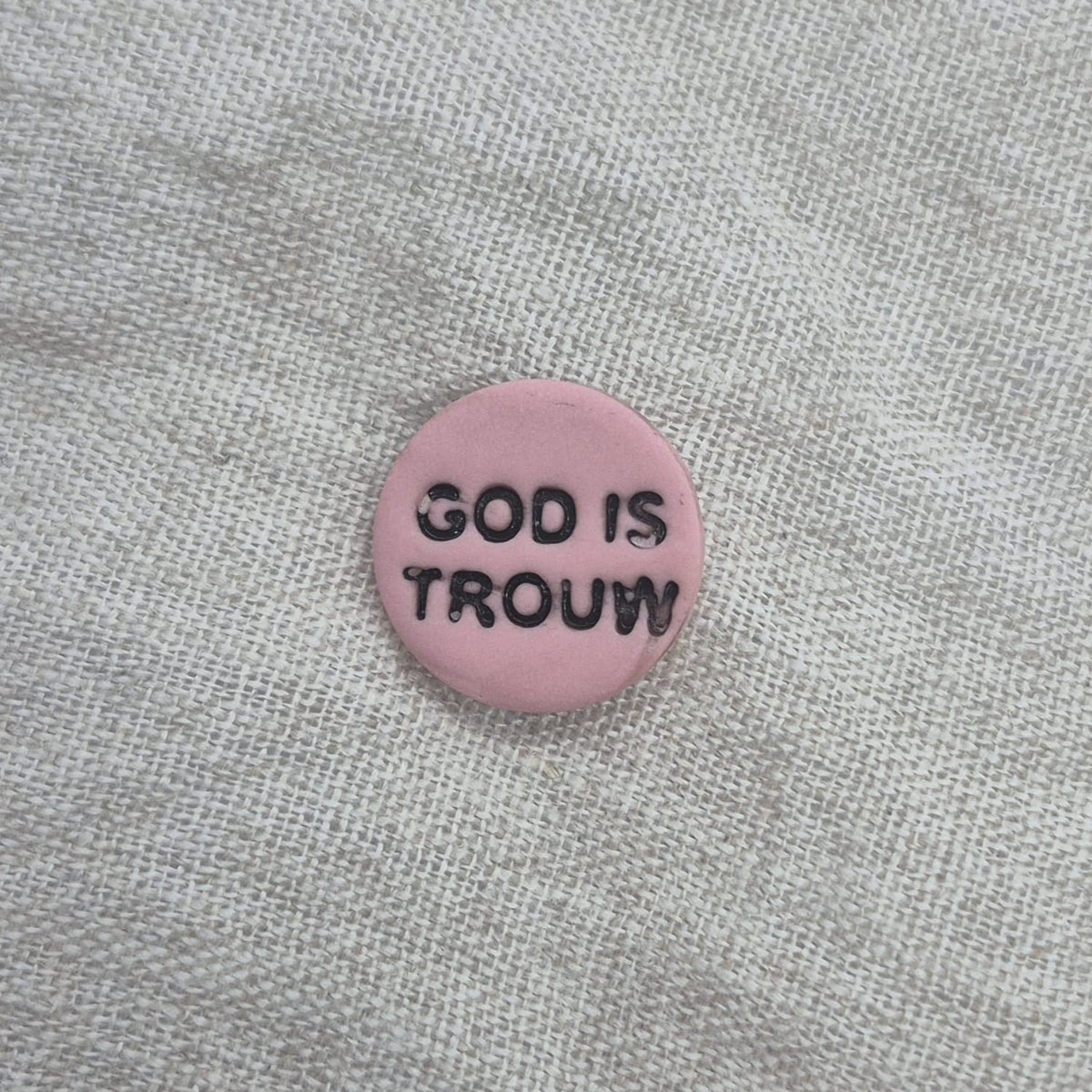 Kettingbedel: 'God is Trouw'